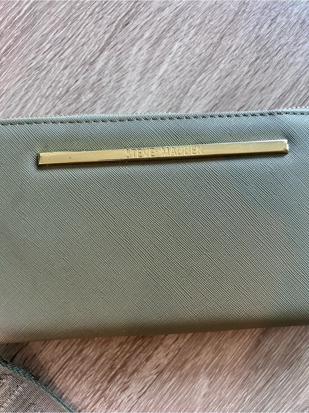 Steve Madden Olive Sage Green Saffiano Leather Zip Around Wallet Wristlet